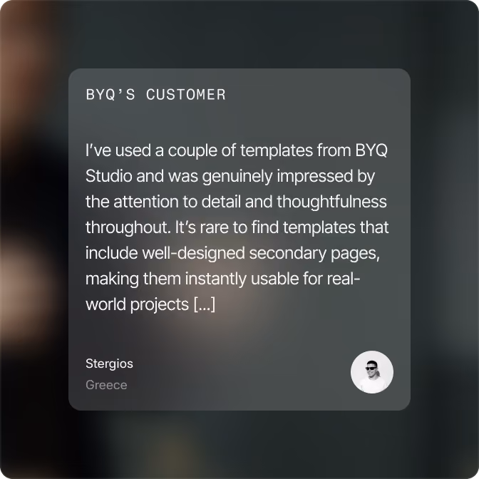 Avaliação de cliente elogiando os templates da BYQ Studio por páginas bem projetadas e usabilidade em projetos reais.